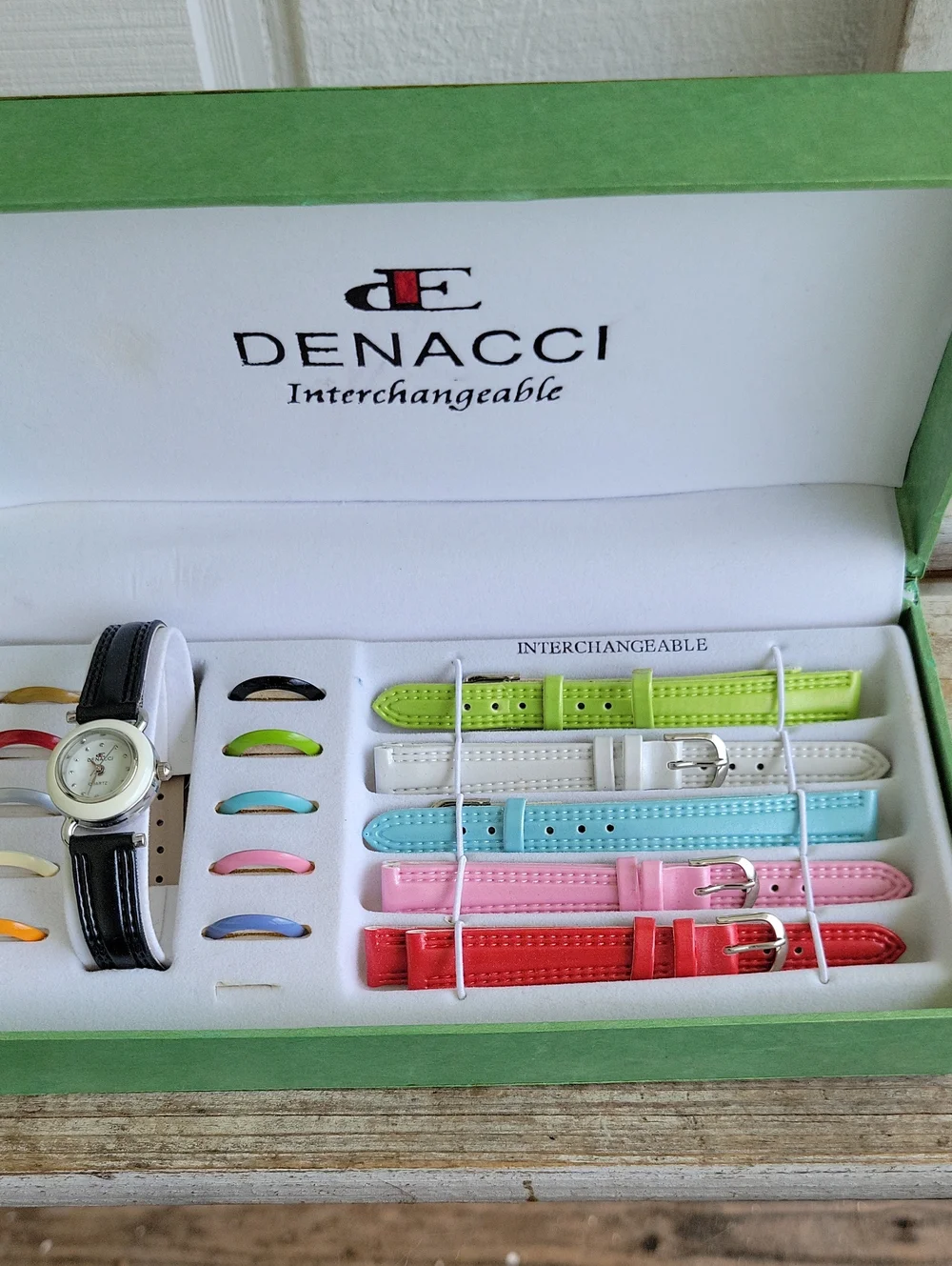 Women's Interchangeable Watch with Multi-Color Straps